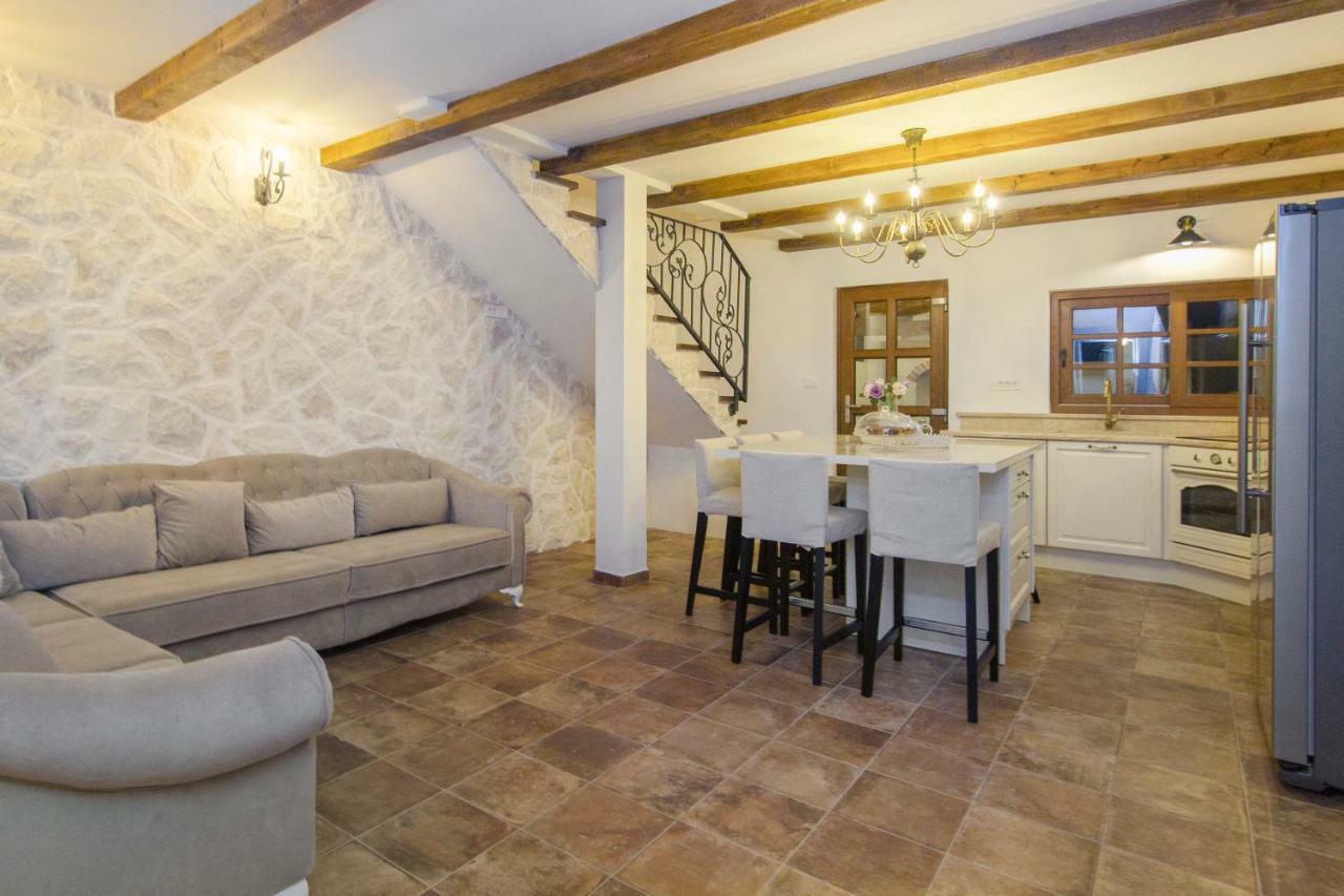 House For Rent Leila Villa Šibenik Kültér fotó