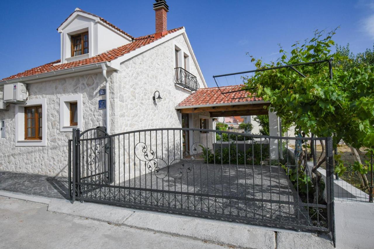 House For Rent Leila Villa Šibenik Kültér fotó